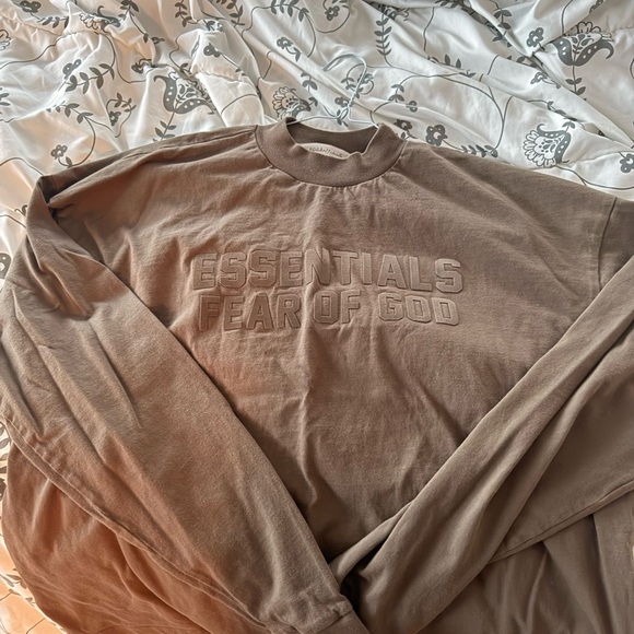 Essentials Long Sleeve Tee - Picture 5 of 6